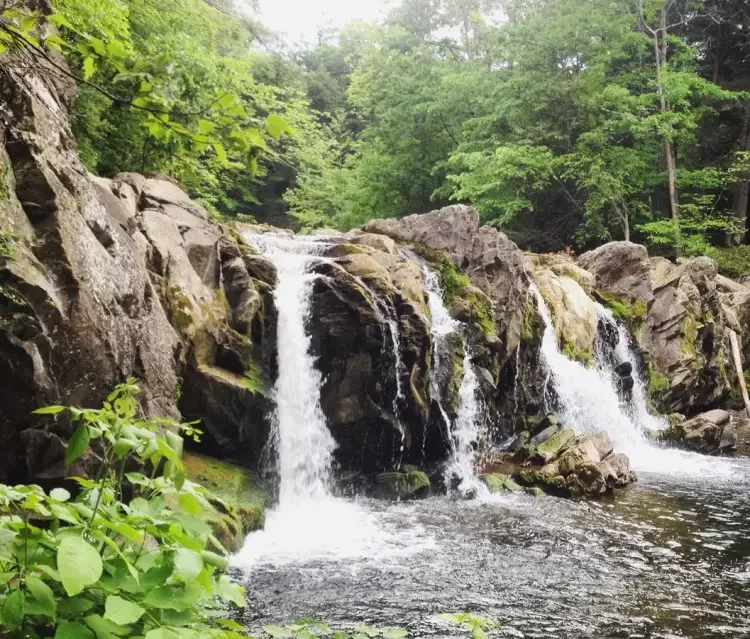 Hannacroix Falls